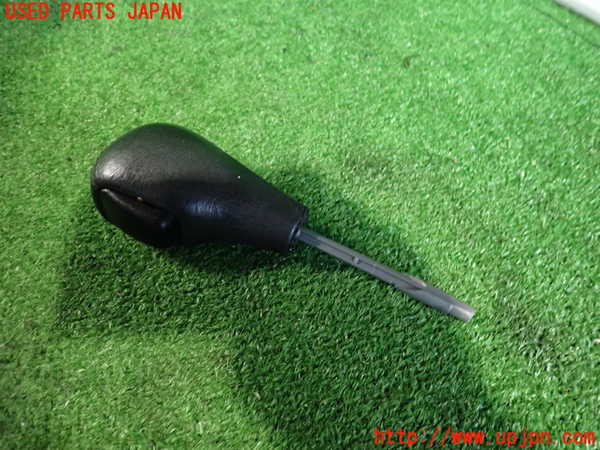 2UPJ-9239237570]BMW 318ti(AU20)(E46/5系)シフトノブ 中古_2