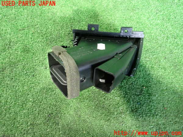 2UPJ-9239237527]BMW 318ti(AU20)(E46/5系)エアコン吹き出し口2 (右) 中古_2