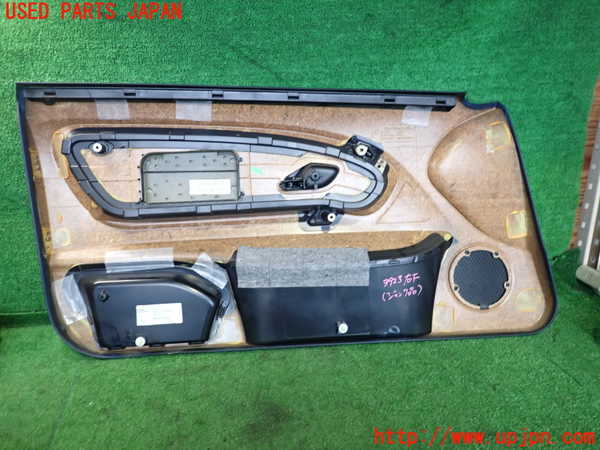 2UPJ-9239231234]BMW 318ti(AU20)(E46/5系)右ドア内張り (ジャンク品) 中古_3