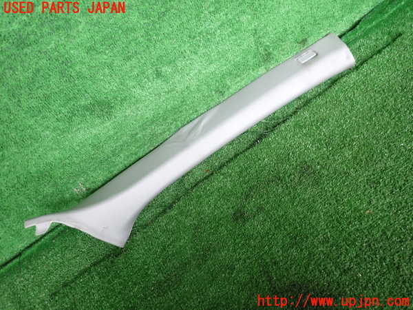 2UPJ-9239237655]BMW 318ti(AU20)(E46/5系)右フロントピラートリム (ジャンク品) 中古_1
