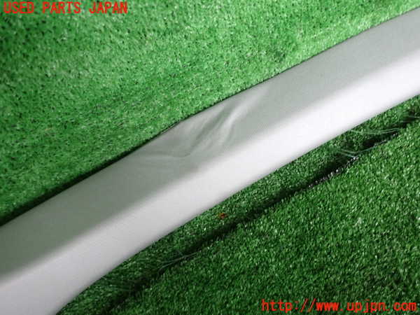 2UPJ-9239237655]BMW 318ti(AU20)(E46/5系)右フロントピラートリム (ジャンク品) 中古_2