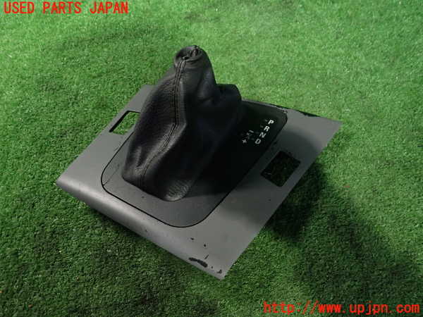 2UPJ-9239237575]BMW 318ti(AU20)(E46/5系)シフトブーツ 中古_1