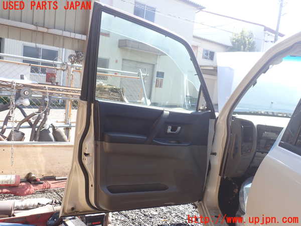 1UPJ-9239241260]パジェロ(V75W)左前ドア 中古 ASAHI M2H3 43R-00033_4