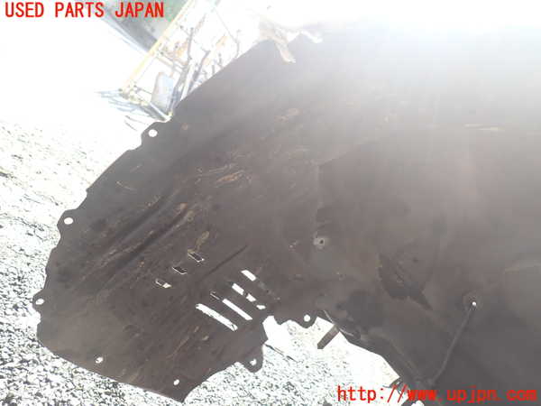 1UPJ-9239241092]パジェロ(V75W)左前フェンダーライナー 中古_2