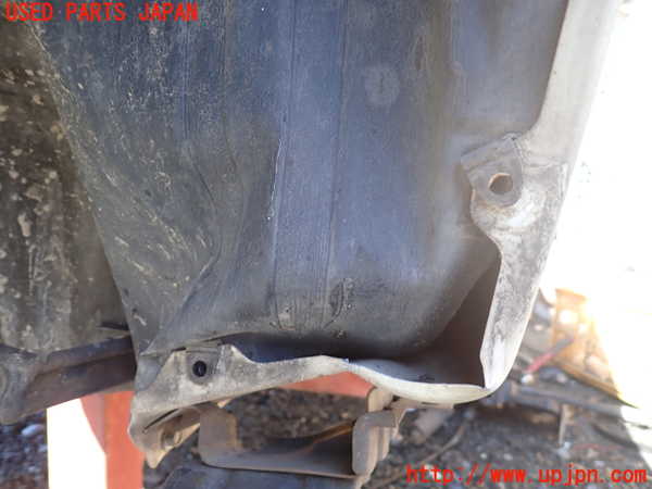 1UPJ-9239241092]パジェロ(V75W)左前フェンダーライナー 中古_4