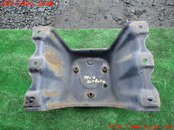 1UPJ-9239241700]パジェロ(V75W)スペアタイヤキャリア 中古_2