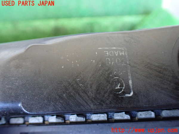 1UPJ-9239242321]パジェロ(V75W)ラジエーター1 中古_4