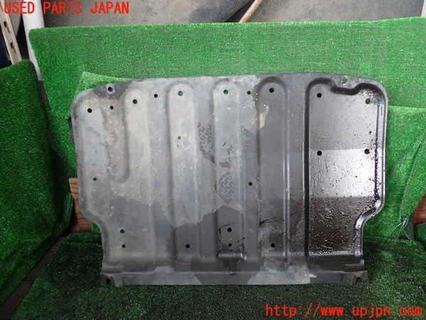 1UPJ-9239242170]パジェロ(V75W)エンジンアンダーカバー 中古_2