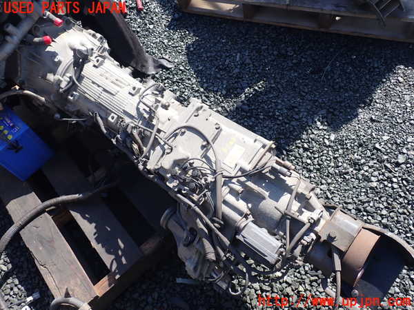 1UPJ-9239243010]パジェロ(V75W)ミッション AT 6G74 4WD 中古_2