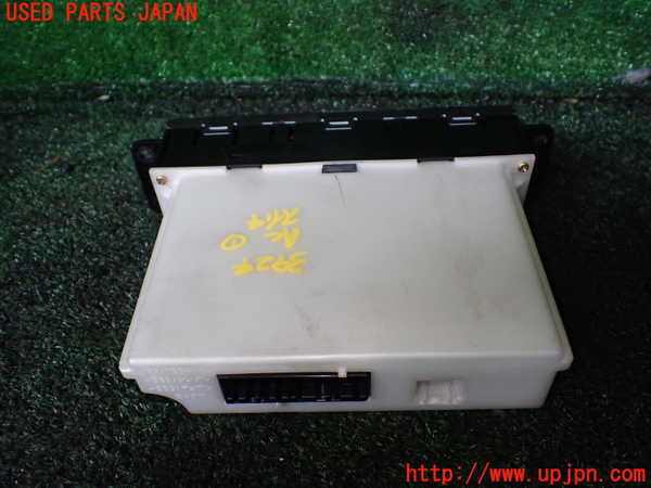 1UPJ-9239246066]パジェロ(V75W)エアコンスイッチ1 中古_3