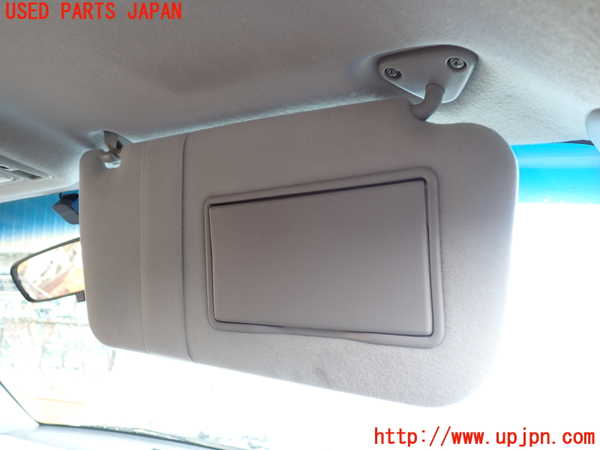 1UPJ-9239247625]パジェロ(V75W)室内サンバイザー右側 中古_2