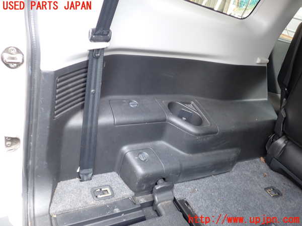 1UPJ-9239247680]パジェロ(V75W)左リアピラートリム 中古_3