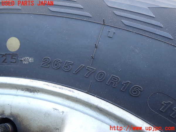 1UPJ-9239249034]パジェロ(V75W)タイヤ　ホイール　1本④ 265/70R16 中古_3