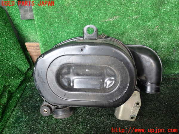 1UPJ-9239252560]三菱ジープ(J53)エアクリーナーボックス 中古_3