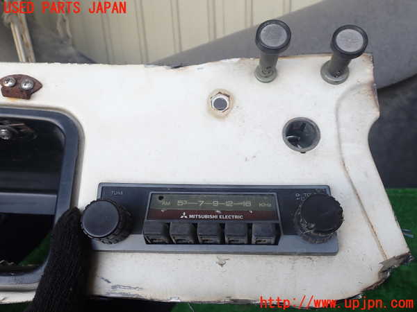 1UPJ-9239256470]三菱ジープ(J53)ラジオ 【ジャンク】_3