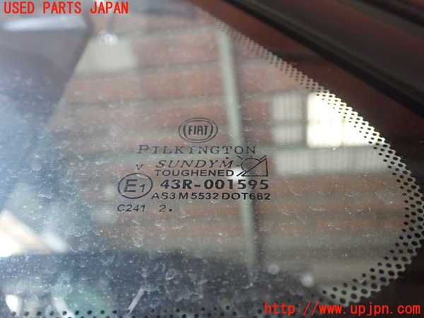 1UPJ-9239261382]アバルト・595C(312142)左クォーターガラス 中古 PILKINGTON M5532 43R-001595_2