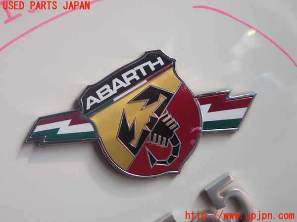 1UPJ-9239261631]アバルト・595C(312142)エンブレム1 中古_3