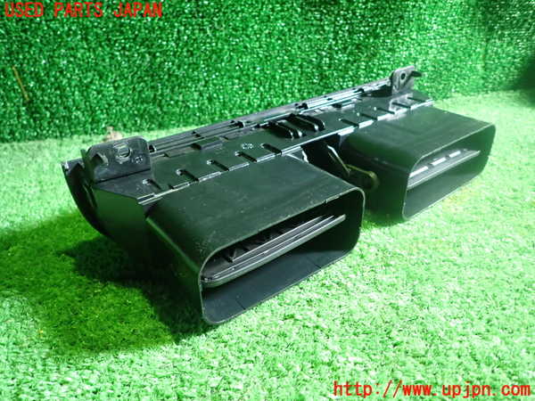 1UPJ-9239267528]アバルト・595C(312142)エアコン吹き出し口3 (真中) 中古_3