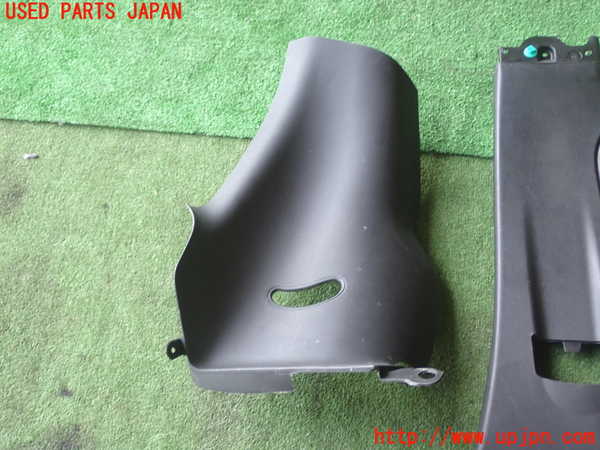 1UPJ-9239267675]アバルト・595C(312142)右リアピラートリム 中古_2