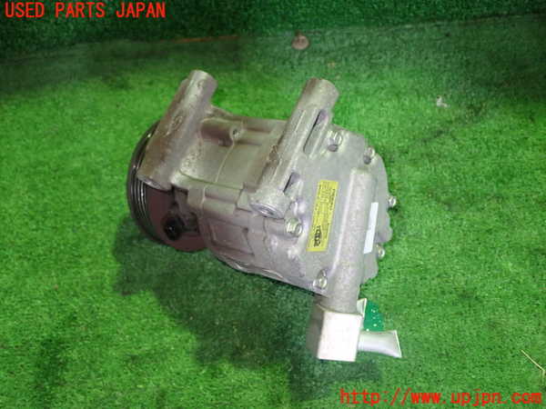 1UPJ-9239276025]アバルト・595(312142)エアコンコンプレッサー 中古_3