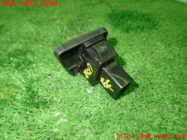 1UPJ-9239276240]アバルト・595(312142)右パワーウィンドウスイッチ 中古_2