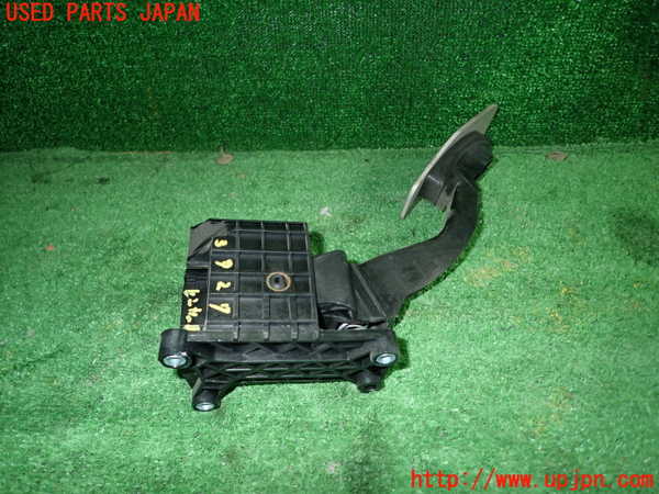 1UPJ-9239276381]アバルト・595(312142)センサー1 (アクセルペダル) 中古_2