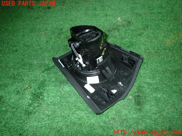 1UPJ-9239277526]アバルト・595(312142)エアコン吹き出し口1 (右) 中古_2
