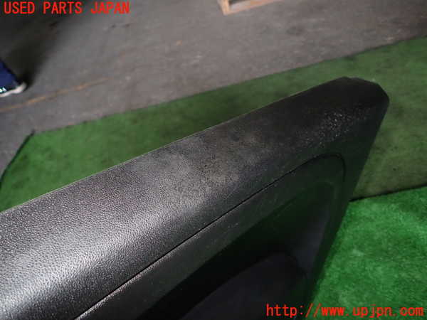 1UPJ-9239271234]アバルト・595(312142)右ドア内張り 中古_4