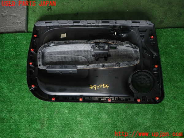 1UPJ-9239271234]アバルト・595(312142)右ドア内張り 中古_5