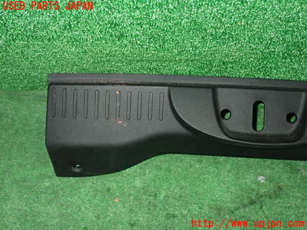 1UPJ-9239277772]アバルト・595(312142)ラゲッジトレイ2 中古_3