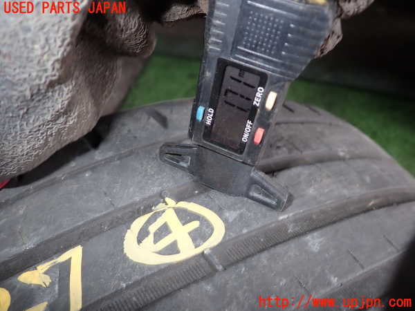 1UPJ-9239279039]アバルト・595(312142)タイヤ　ホイール　1本④ 205/40ZR1 中古_3