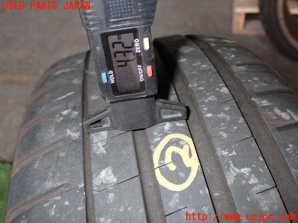 1UPJ-9239279037]アバルト・595(312142)タイヤ　ホイール　1本② 205/40ZR1 中古_3