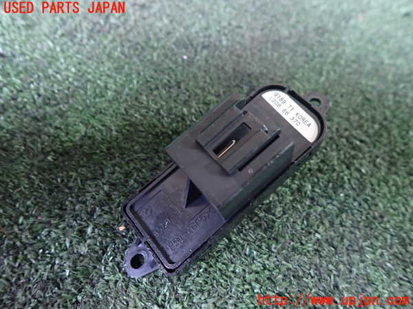 1UPJ-9239286245]MPV(LY3P)左前パワーウィンドウスイッチ 中古_2