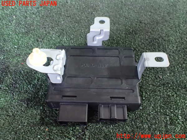 1UPJ-9239286115]MPV(LY3P)ミッションコンピューター 中古_3