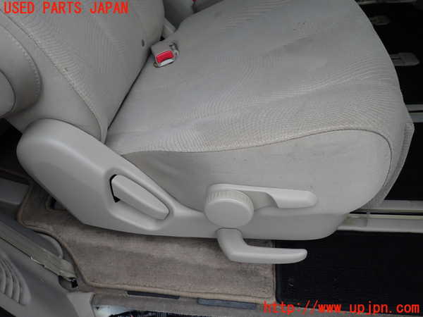 1UPJ-9239287145]MPV(LY3P)右2列目シート 中古_4