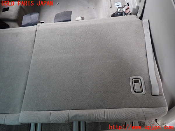 1UPJ-9239287265]MPV(LY3P)左3列目シート 中古_4