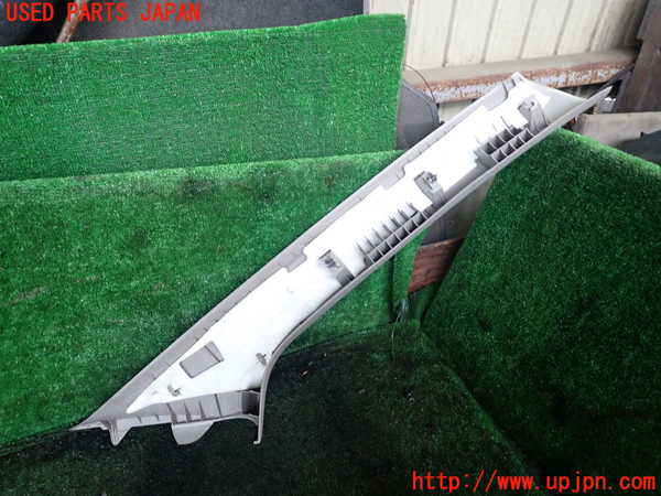 1UPJ-9239287660]MPV(LY3P)左フロントピラートリム 中古_2