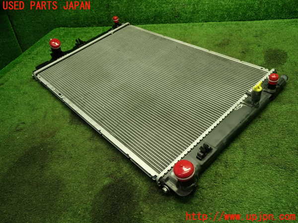 1UPJ-9239292321]アクア(AQUA)(NHP10)ラジエーター1 中古_4