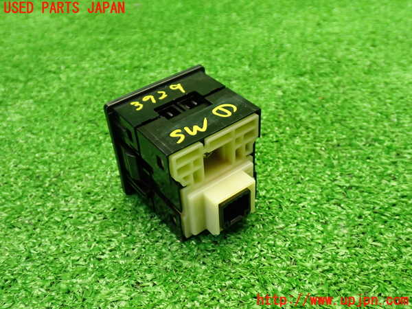 1UPJ-9239296306]アクア(AQUA)(NHP10)スイッチ1(ODOTRIP メーター照度 時計) 中古_3