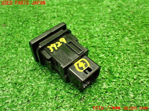1UPJ-9239296309]アクア(AQUA)(NHP10)スイッチ4(車両接近警報音OFF) 中古_3