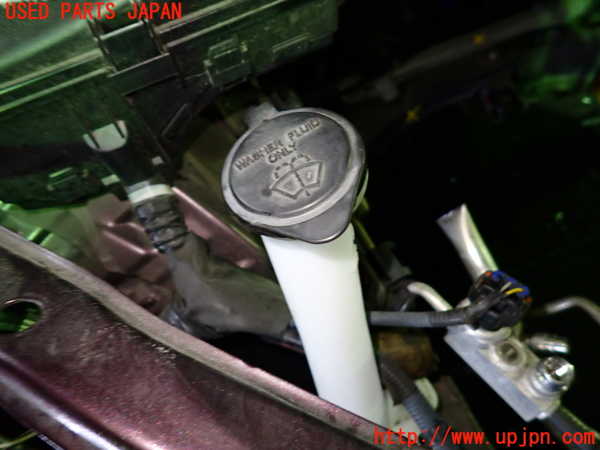 1UPJ-9239296791]アクア(AQUA)(NHP10)ウォッシャータンク1 中古_2