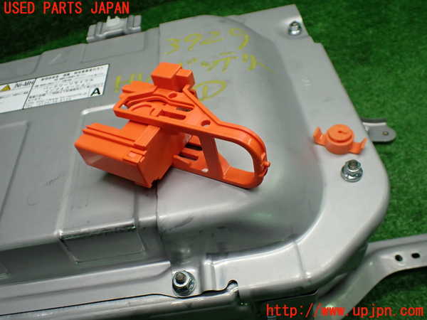 1UPJ-9239296911]アクア(AQUA)(NHP10)ハイブリッドバッテリー1 中古_4