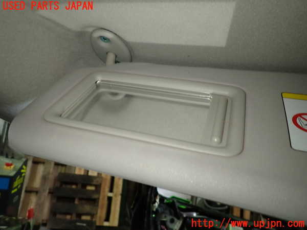 1UPJ-9239297630]アクア(AQUA)(NHP10)室内サンバイザー左側 中古_3