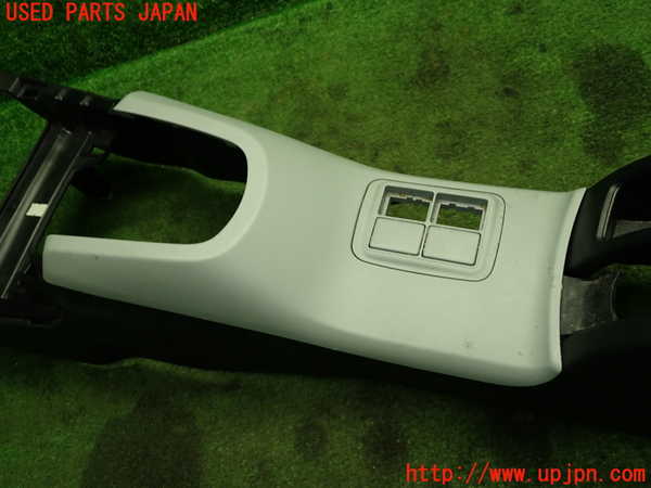 1UPJ-9239297540]アクア(AQUA)(NHP10)センターコンソール 中古_3
