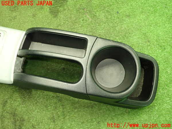 1UPJ-9239297540]アクア(AQUA)(NHP10)センターコンソール 中古_4