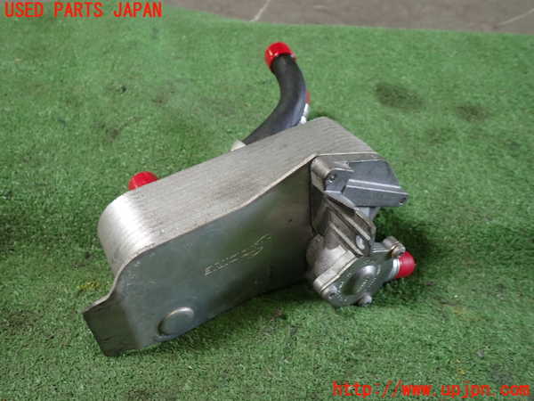 1UPJ-9239302481]BMW 116i(UE16)E87オイルクーラー1 中古_3