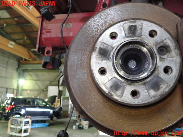 1UPJ-9239304295]BMW 116i(UE16)E87左フロントナックルハブ 中古_3