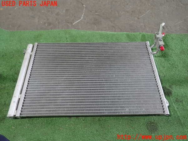 1UPJ-9239306031]BMW 116i(UE16)E87エアコンコンデンサー1 中古_3