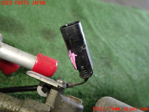 1UPJ-9239306025]BMW 116i(UE16)E87エアコンコンプレッサー 中古_3