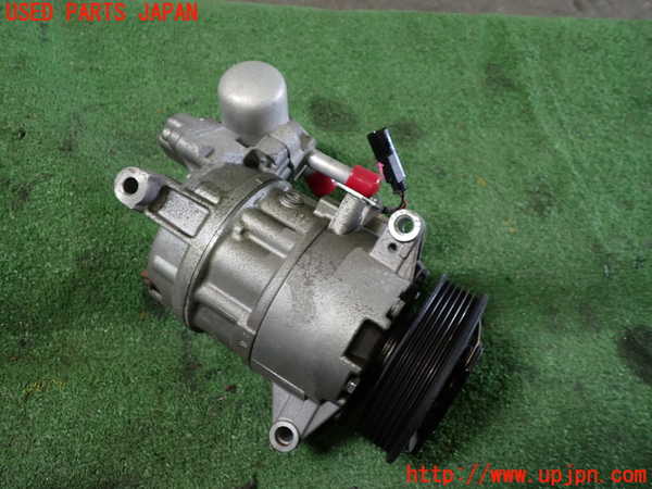 1UPJ-9239306025]BMW 116i(UE16)E87エアコンコンプレッサー 中古_4